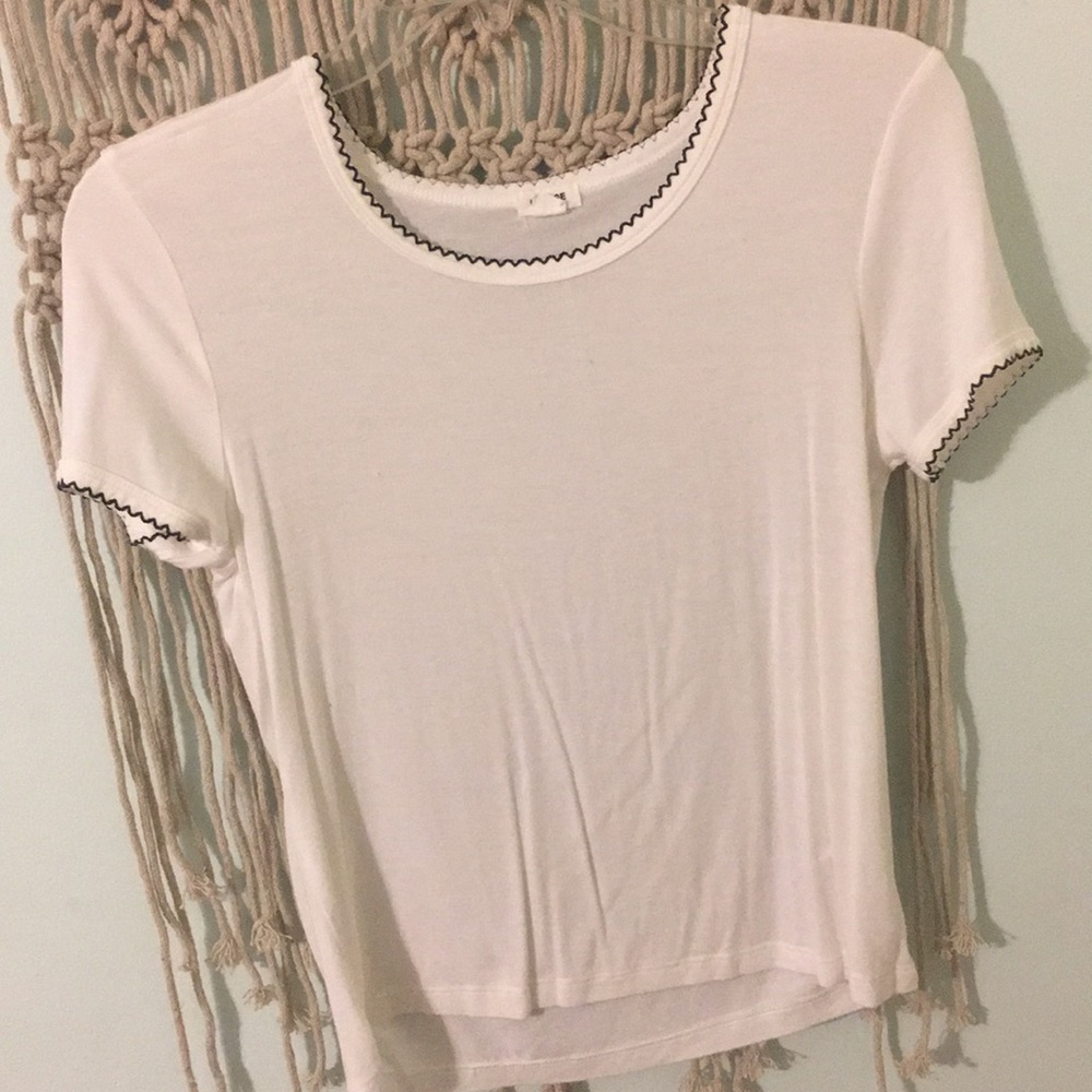 stretchy garage crop top